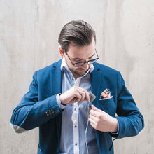 Laden Sie das Bild in den Galerie-Viewer, Agent Monkey | Kabel organizer | Webcam abdeckung | Kopfhörer Klipp