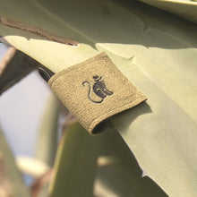 Laden Sie das Bild in den Galerie-Viewer, Agent Monkey Multitool | Kabel Organizer | Ocean Green